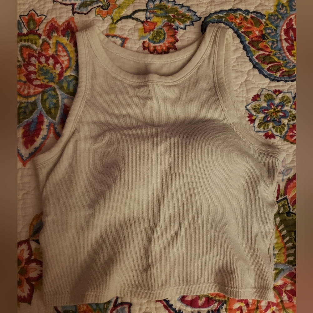 Bundle Of Bra Tank Tops Cropped Size Medium - Picture 5 of 11